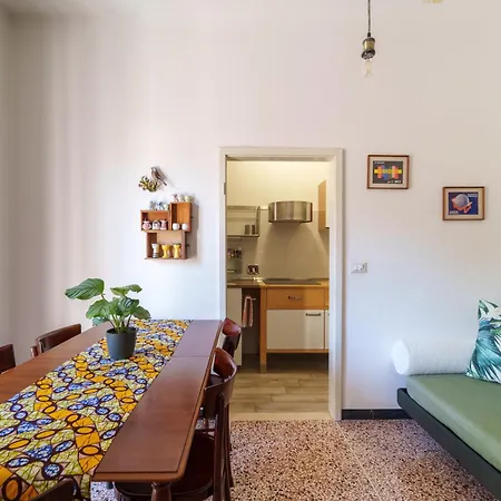 Casa Alderotti Apartamento *